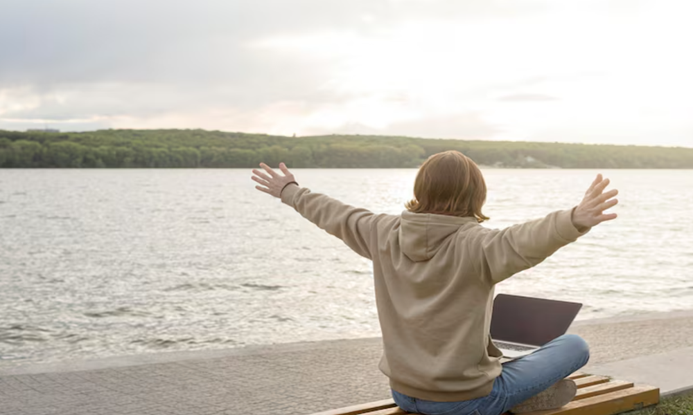 자연과 디지털 조화 이미지